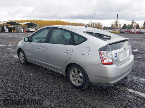 2005 Toyota Prius with VIN JTDKB22UX53105763, listed as a IAAI auction lot 40792034 with 188,889 mi miles. Bid and sale history available at carsss.com. Image 3.