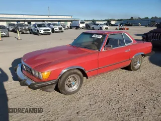 1979 Mercedes-Benz SL with VIN 10704412056368, listed as a Copart auction lot 76624824 with 51,488 mi miles and Clean title. Bid and sale history available at DreamBid. Image 1.
