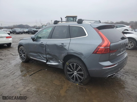 2019 Volvo XC60 Inscription with VIN LYV102RL9KB228100, listed as a Copart auction lot 70402002 with 52,019 mi miles. Bid and sale history available at carsss.com. Image 2.