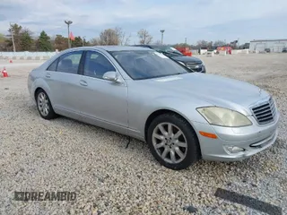 2007 Mercedes-Benz S 5.5L V8 with VIN WDDNG71X77A024151, listed as a IAAI auction lot 42034005 with 141,121 mi miles. Bid and sale history available at carsss.com. Image 1.