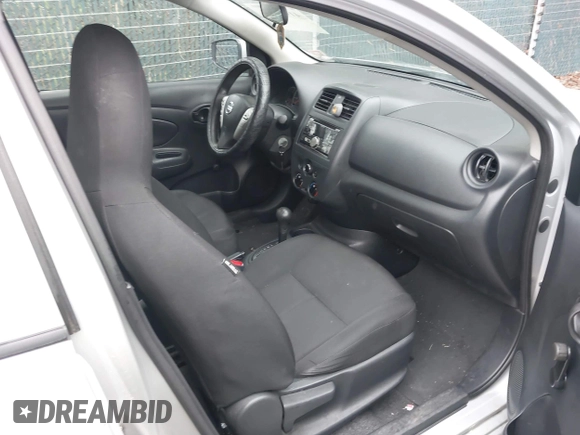 2016 Nissan Versa SV with VIN 3N1CN7AP7GL847603, listed as a IAAI auction lot 41975461 with 161,156 mi miles. Bid and sale history available at carsss.com. Image 5.