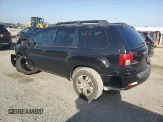 2007 Mitsubishi Endeavor LS with VIN 4A4MM21S67E070934, listed as a Copart auction lot 47796915 with 213,426 mi miles and Salvage Title. Bid and sale history available at carsss.com. Image 2.