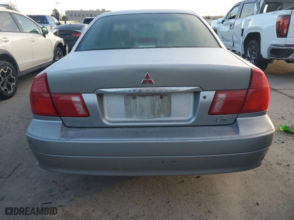 2000 Mitsubishi Diamante LS with VIN 6MMAP67P5YT006608, listed as a Copart auction lot 49009455 with 241,503 mi miles and Clean Title. Bid and sale history available at carsss.com. Image 6.