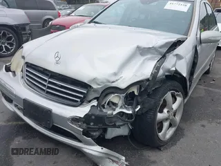 2005 Mercedes-Benz C 230 Kompressor with VIN WDBRF40JX5F629659, listed as a IAAI auction lot 41772158 with 183,008 mi miles and . Bid and sale history available at DreamBid. Image 6.
