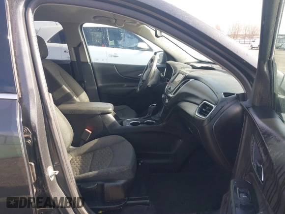 2019 Chevrolet Equinox LT with VIN 2GNAXKEV5K6142393, listed as a IAAI auction lot 41347355 with 104,623 mi miles and . Bid and sale history available at carsss.com. Image 5.