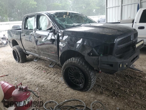 2013 Ram 1500 Express z VIN 1C6RR7KT4DS647242, wystawiony jako Copart lot #60989575 z przebiegiem 167 010 mil mil oraz Nie do naprawy • Non repairable. Historia ofert i sprzedaży dostępna na DreamBid. Obrazek 4.