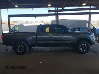 2017 Toyota Tacoma SR5 with VIN 3TMDZ5BN9HM022388, listed as a IAAI auction lot 42066091 with 73,346 mi miles. Bid and sale history available at carsss.com. Image 14.