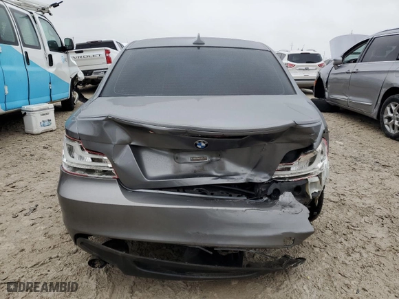 2011 BMW 1 Series 135i with VIN WBAUC9C56BVM09594, listed as a Copart auction lot 44166375 with 0 mi miles and Salvage Title. Bid and sale history available at carsss.com. Image 6.