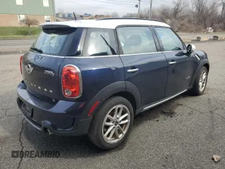 2016 MINI Countryman S with VIN WMWZC5C51GWU19983, listed as a Copart auction lot 51119195 with 117,881 mi miles and Clean Title. Bid and sale history available at DreamBid. Image 3.
