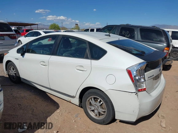 2010 Toyota Prius II with VIN JTDKN3DU4A0234829, listed as a IAAI auction lot 42152301 with 209,357 mi miles and . Bid and sale history available at carsss.com. Image 3.