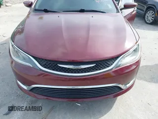 2015 Chrysler 200 Limited with VIN 1C3CCCAB8FN528097, listed as a IAAI auction lot 41884170 with 45,469 mi miles. Bid and sale history available at carsss.com. Image 6.