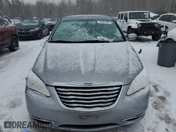 2013 Chrysler 200 LX with VIN 1C3CCBAB6DN512732, listed as a Copart auction lot 44967005 with 80,219 mi miles and Clean Title. Bid and sale history available at carsss.com. Image 5.