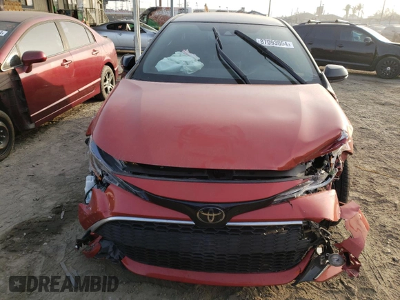 2020 Toyota Corolla Hatchback XSE with VIN JTNC4RBE0L3088254, listed as a Copart auction lot 87093054 with 43,952 mi miles and Salvage Title. Bid and sale history available at carsss.com. Image 5.