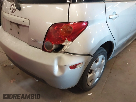2005 Scion xA z VIN JTKKT604450093627, wystawiony jako IAAI lot #41677065 z przebiegiem 144 397 mil mil oraz . Historia ofert i sprzedaży dostępna na DreamBid. Obrazek 17.