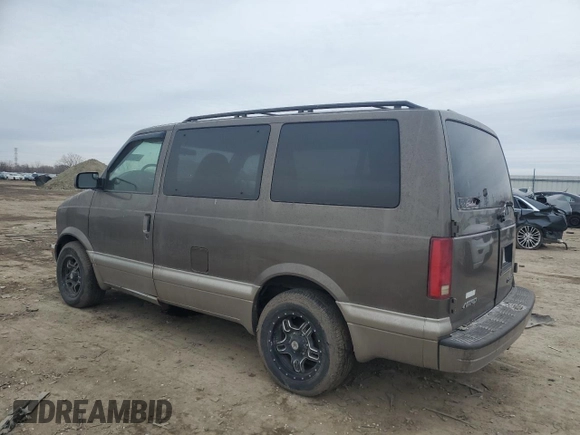 2003 Chevrolet Astro z VIN 1GNDM19X13B124662, wystawiony jako Copart lot #44017475 z przebiegiem 156 977 mil mil oraz Czysty tytuł • Clean title. Historia ofert i sprzedaży dostępna na DreamBid. Obrazek 2.