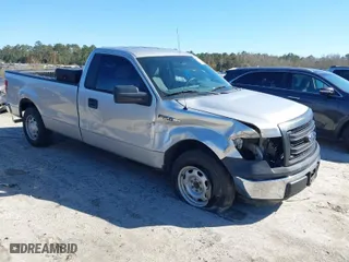 2014 Ford F-150 XL with VIN 1FTMF1CM5EKD42785, listed as a IAAI auction lot 41769539 with 193,800 mi miles. Bid and sale history available at carsss.com. Image 1.