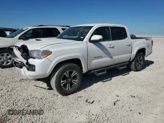 2016 Toyota Tacoma SR5 z VIN 3TMAZ5CN8GM006621, wystawiony jako Copart lot #49321425 z przebiegiem 134 758 mil mil oraz Szkoda całkowita • Salvage title. Historia ofert i sprzedaży dostępna na DreamBid. Obrazek 1.
