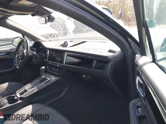 2020 Porsche Macan with VIN WP1AA2A59LLB03605, listed as a IAAI auction lot 41707751 with 52,067 mi miles and . Bid and sale history available at DreamBid. Image 5.