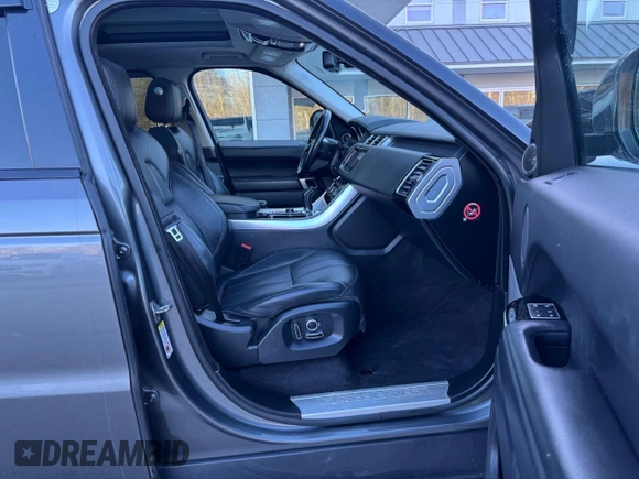 2016 Land Rover Range Rover Sport V6 Diesel HSE with VIN SALWR2KF8GA630584, listed as a Copart auction lot 55343635 with 160,647 mi miles and Clean Title. Bid and sale history available at carsss.com. Image 5.