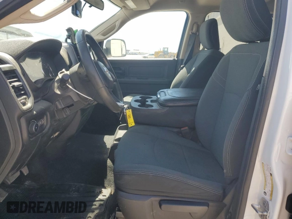 2020 Ram 2500 Tradesman with VIN 3C6UR5CL3LG285715, listed as a Copart auction lot 57693545 with 179,986 mi miles and Clean title. Bid and sale history available at DreamBid. Image 7.