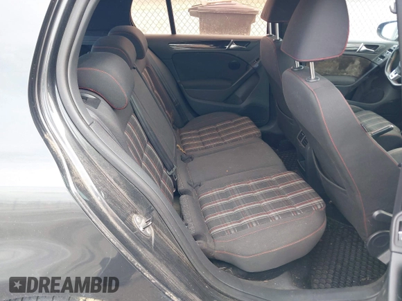 2010 Volkswagen GTI с VIN WVWGV7AJ2AW207536, выставлен на аукционе IAAI как лот 42162948 с пробегом 133 354 миль миль и . История ставок и продаж доступна на DreamBid. Изображение 8.