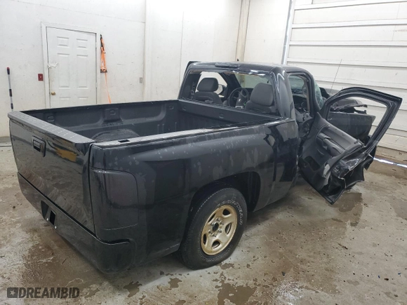2007 Chevrolet Silverado 1500 LT w/1LT with VIN 1GCEC14087Z651105, listed as a Copart auction lot 46422455 with 0 mi miles and Non Repairable. Bid and sale history available at carsss.com. Image 3.