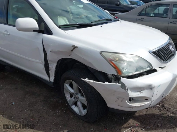 2004 Lexus RX 330 with VIN JTJGA31U440012038, listed as a IAAI auction lot 41738317 with 139,674 mi miles. Bid and sale history available at carsss.com. Image 6.