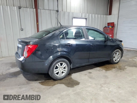 2014 Chevrolet Sonic LT z VIN 1G1JC5SH1E4118997, wystawiony jako Copart lot #70792334 z przebiegiem 166 691 mil mil oraz Szkoda całkowita • Salvage title. Historia ofert i sprzedaży dostępna na DreamBid. Obrazek 3.