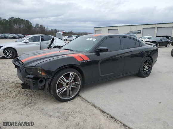 2013 Dodge Charger SE with VIN 2C3CDXBG0DH628277, listed as a Copart auction lot 45312925 with 175,988 mi miles and Salvage Title. Bid and sale history available at carsss.com. Image 1.