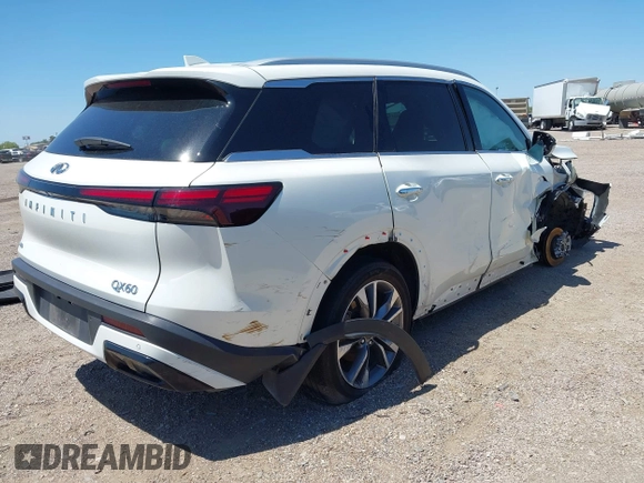 2024 Infiniti QX60 Luxe with VIN 5N1DL1FS0RC338206, listed as a IAAI auction lot 42236710 with 17,837 mi miles and . Bid and sale history available at DreamBid. Image 4.
