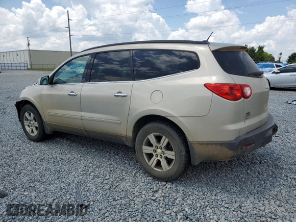 2012 Chevrolet Traverse 1LT z VIN 1GNKVGED1CJ267703, wystawiony jako Copart lot #56325335 z przebiegiem 199 101 mil mil oraz Szkoda całkowita • Salvage title. Historia ofert i sprzedaży dostępna na DreamBid. Obrazek 2.