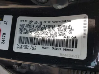 2009 Toyota Corolla with VIN 1NXBU40E29Z085117, listed as a IAAI auction lot 42059893 with 199,576 mi miles. Bid and sale history available at carsss.com. Image 9.