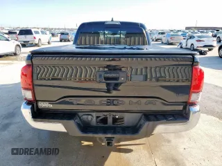 2022 Toyota Tacoma SR5 with VIN 3TMBZ5DN8NM033317, listed as a Copart auction lot 52453795 with 41,473 mi miles and Clean title. Bid and sale history available at DreamBid. Image 6.