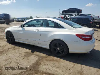 2010 Mercedes-Benz E 550 with VIN WDDKJ7CB8AF029858, listed as a Copart auction lot 62752575 with 163,882 mi miles and Clean title. Bid and sale history available at DreamBid. Image 2.