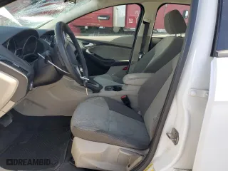 2014 Ford Focus SE with VIN 1FADP3F26EL229916, listed as a Copart auction lot 51135155 with 138,996 mi miles and Salvage Title. Bid and sale history available at carsss.com. Image 7.