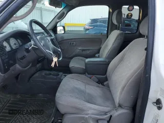 2004 Toyota Tacoma PreRunner with VIN 5TESM92N34Z337312, listed as a Copart auction lot 42856015 with 302,252 mi miles and Clean title. Bid and sale history available at DreamBid. Image 8.