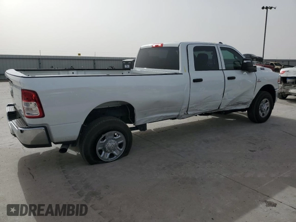 2024 Ram 2500 Tradesman with VIN 3C6UR5HL8RG395452, listed as a Copart auction lot 49342615 with 3,064 mi miles and Salvage title. Bid and sale history available at DreamBid. Image 3.