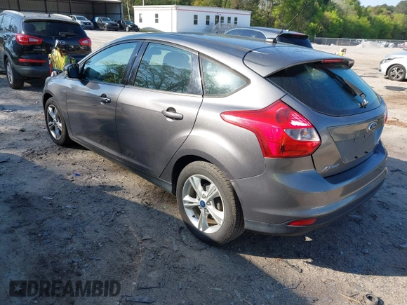 2013 Ford Focus SE with VIN 1FADP3K21DL341348, listed as a IAAI auction lot 42035450 with 179,517 mi miles. Bid and sale history available at carsss.com. Image 3.