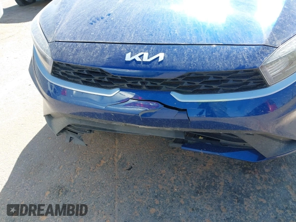 2024 Kia Forte LXS with VIN 3KPF24AD5RE728317, listed as a IAAI auction lot 42205454 with 32,694 mi miles and . Bid and sale history available at DreamBid. Image 6.