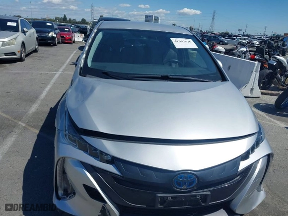 2020 Toyota Prius Prime LE with VIN JTDKARFP1L3163063, listed as a IAAI auction lot 41947526 with NaN miles. Bid and sale history available at carsss.com. Image 12.