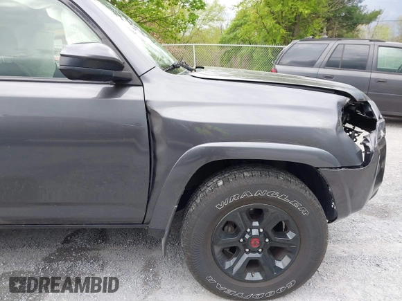 2021 Toyota 4Runner SR5 with VIN JTEMU5JR8M5855842, listed as a IAAI auction lot 42016331 with 87,455 mi miles and . Bid and sale history available at DreamBid. Image 18.