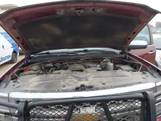2015 Chevrolet Silverado 1500 LTZ with VIN 3GCUKSECXFG325673, listed as a IAAI auction lot 41585675 with 253,364 mi miles. Bid and sale history available at carsss.com. Image 10.