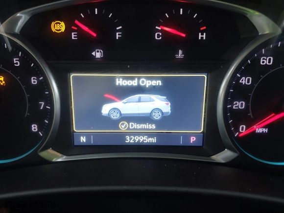 2021 Chevrolet Equinox Premier with VIN 2GNAXNEV7M6112087, listed as a IAAI auction lot 41102702 with 32,995 mi miles. Bid and sale history available at carsss.com. Image 7.