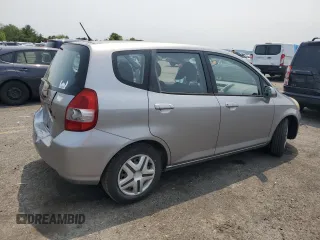 2008 Honda Fit z VIN JHMGD38468S039427, wystawiony jako Copart lot #59571995 z przebiegiem 125 476 mil mil oraz Szkoda całkowita • Salvage title. Historia ofert i sprzedaży dostępna na DreamBid. Obrazek 3.