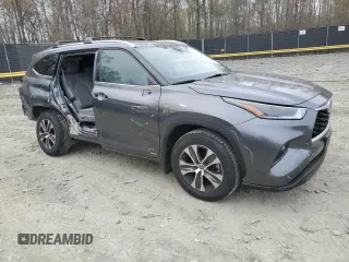2021 Toyota Highlander Hybrid XLE z VIN 5TDGBRCH3MS530576, wystawiony jako Copart lot #51135275 z przebiegiem 145 084 mil mil oraz Szkoda całkowita • Salvage title. Historia ofert i sprzedaży dostępna na DreamBid. Obrazek 4.