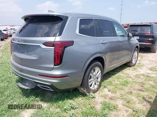 2024 Cadillac XT6 FWD Luxury z VIN 1GYKPAR48RZ747722, wystawiony jako IAAI lot #41923351 z przebiegiem Nie podano mil oraz . Historia ofert i sprzedaży dostępna na DreamBid. Obrazek 4.