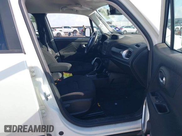 2018 Jeep Renegade Altitude with VIN ZACCJABB8JPG86847, listed as a IAAI auction lot 42341355 with 112,541 mi miles and . Bid and sale history available at DreamBid. Image 5.