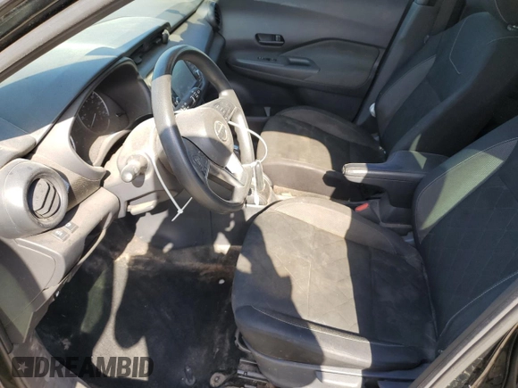 2019 Nissan Kicks S with VIN 3N1CP5CUXKL547273, listed as a Copart auction lot 51662585 with 3,240 mi miles and Non Repairable. Bid and sale history available at DreamBid. Image 7.