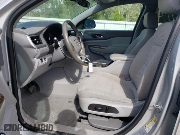 2017 GMC Acadia SLE with VIN 1GKKNLLS7HZ171218, listed as a Copart auction lot 79110674 with 82,473 mi miles and Salvage title. Bid and sale history available at DreamBid. Image 7.