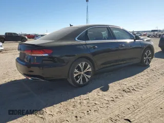 2021 Volkswagen Passat SE with VIN 1VWSA7A30MC006177, listed as a Copart auction lot 85939264 with 61,028 mi miles and Salvage title. Bid and sale history available at DreamBid. Image 3.